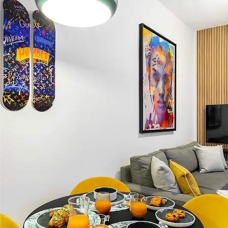 Whome Urban Oasis Haven With Ac & Patio * 리스본